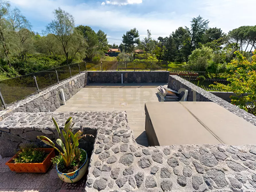Immagine 53 di Villa in vendita  in Via Palermo 82 a Nicolosi
