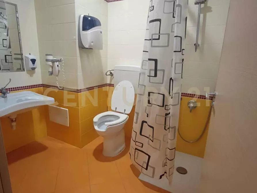 Immagine 12 di Palazzo in vendita  a Messina