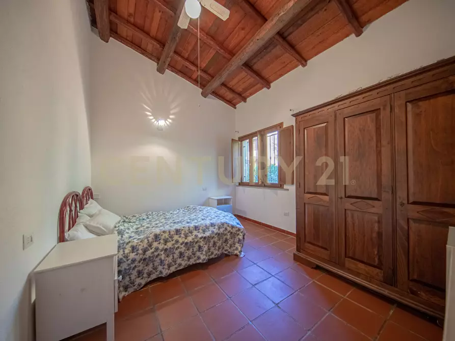 Immagine 13 di Casa indipendente in vendita  in Via Madrid a San Teodoro