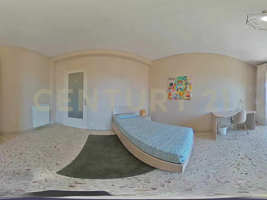 Immagine 54 di Stanza singola in affitto  in Via Matteo Renato Imbriani 181 a Catania