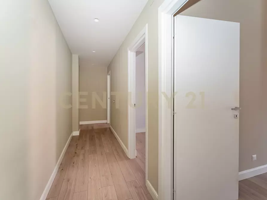 Immagine 7 di Trilocale in vendita  in Via Livorno 101 a Aci Castello