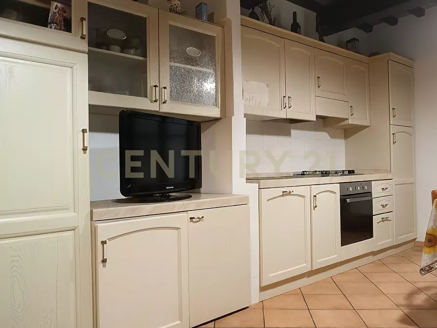 Immagine 9 di Quadrilocale in vendita  in via mazzini 2 a Abbadia San Salvatore