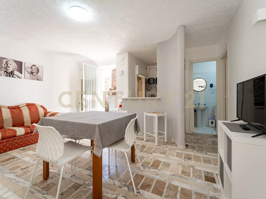 Immagine 19 di Bilocale in vendita  in Via G. M. Frontini 49 a Aci Castello
