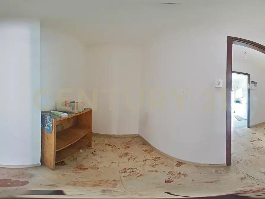Immagine 45 di Quadrilocale in vendita  in Via Vincenzo Giuffrida 203 a Catania