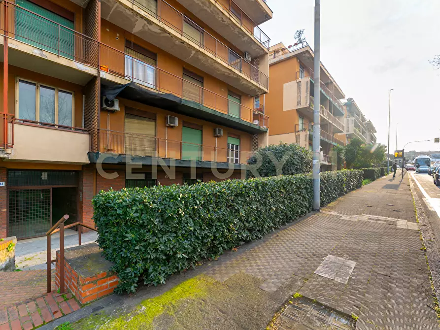 Immagine 6 di Pentalocale in vendita  in Viale Andrea Doria 13 a Catania