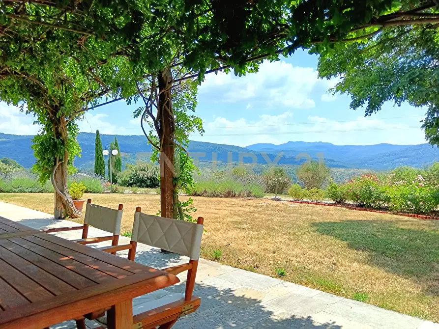 Immagine 7 di Villa in vendita  in Via Case Raspini 2 a Santa Fiora