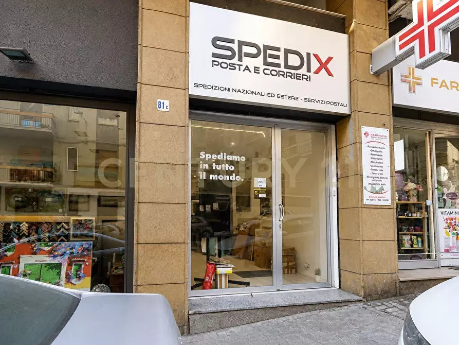 Immagine 29 di Locale commerciale in vendita  in Via Passo Gravina 81c a Catania