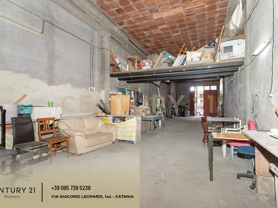 Immagine 8 di Garage in vendita  in Via Isole Eolie 124 a Paterno'