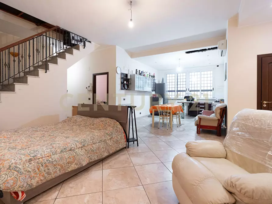 Immagine 5 di Casa bifamiliare in vendita  in Via A. di Sangiuliano 68 a Sant'agata Li Battiati