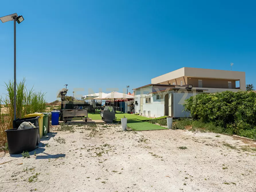 Immagine 76 di Villa in vendita  in Contrada Granelli 5 a Pachino