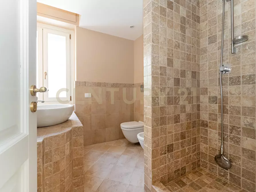 Immagine 64 di Villa in vendita  in Via Salvatore Paola 177 a Catania