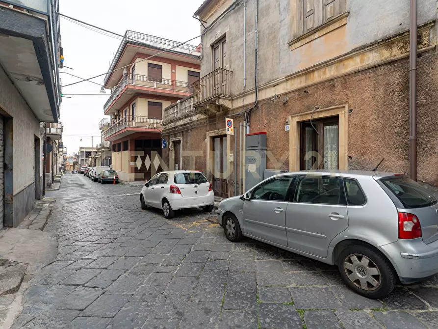 Immagine 3 di Casa indipendente in vendita  in Via Vittorio Veneto 83 a Misterbianco