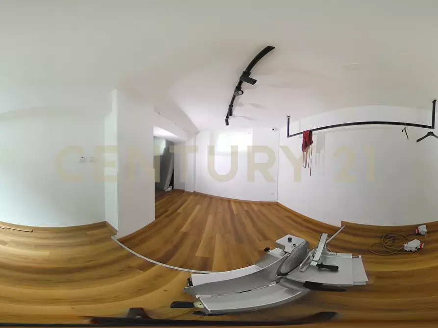 Immagine 33 di Bar / Ristorante in vendita  in Corso delle Province 43 a Catania