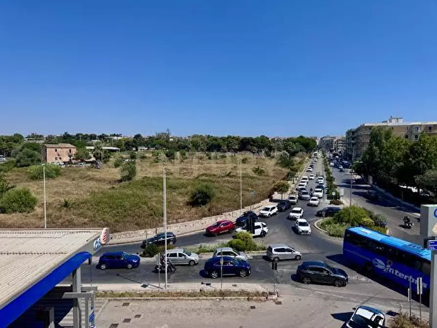 Immagine 1 di Appartamento in vendita  in Corso Gelone a Siracusa