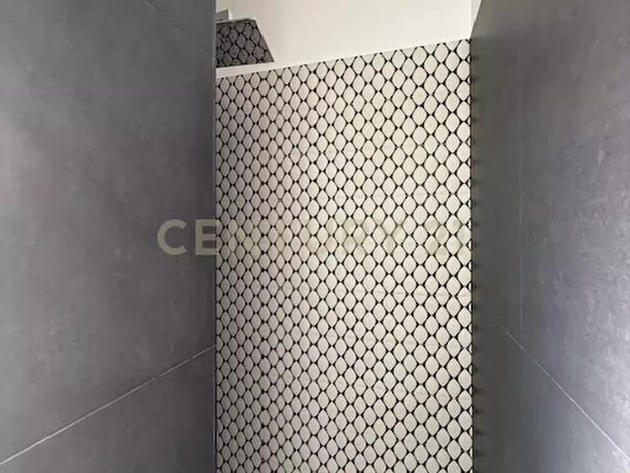 Immagine 54 di Trilocale in affitto  in Via Montecristo 10 a Roma
