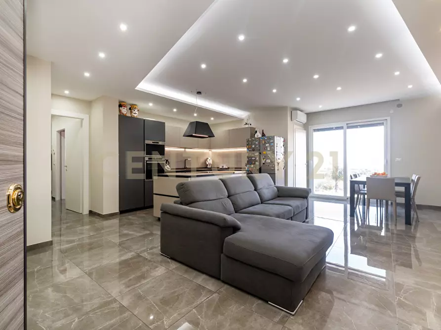 Immagine 1 di Appartamento in vendita  in Via dell'Aratro 14 a Catania