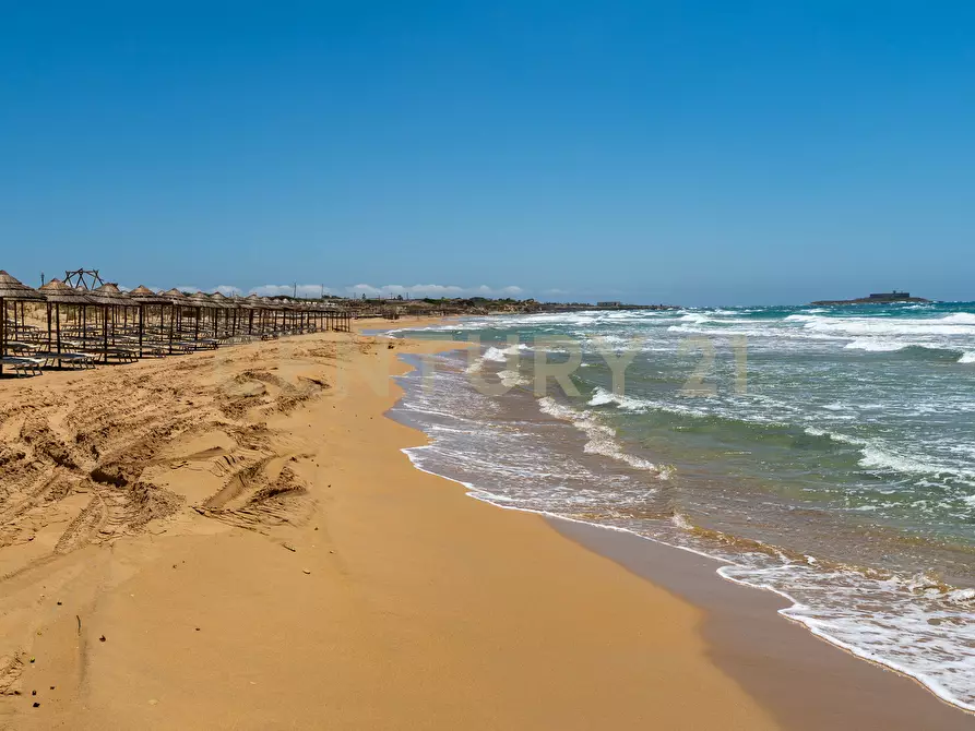 Immagine 95 di Villa in vendita  in Contrada Pagliarello snc a Portopalo Di Capo Passero