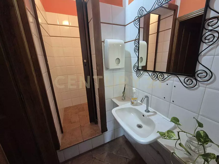 Immagine 12 di Bar / Ristorante in vendita  in Via della Società Operaia 1 a Semproniano