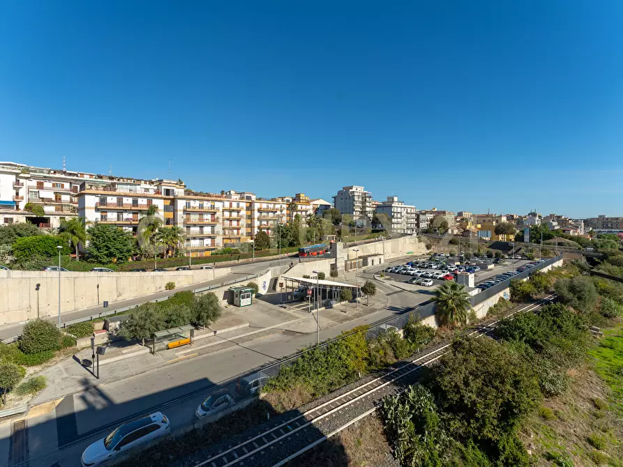 Immagine 47 di Quadrilocale in affitto  in Via Mineo 33 a Catania