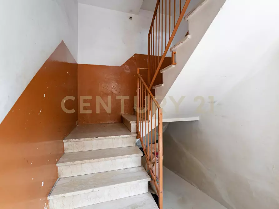 Immagine 26 di Bilocale in vendita  in Via Caduti del Lavoro 131 a Catania