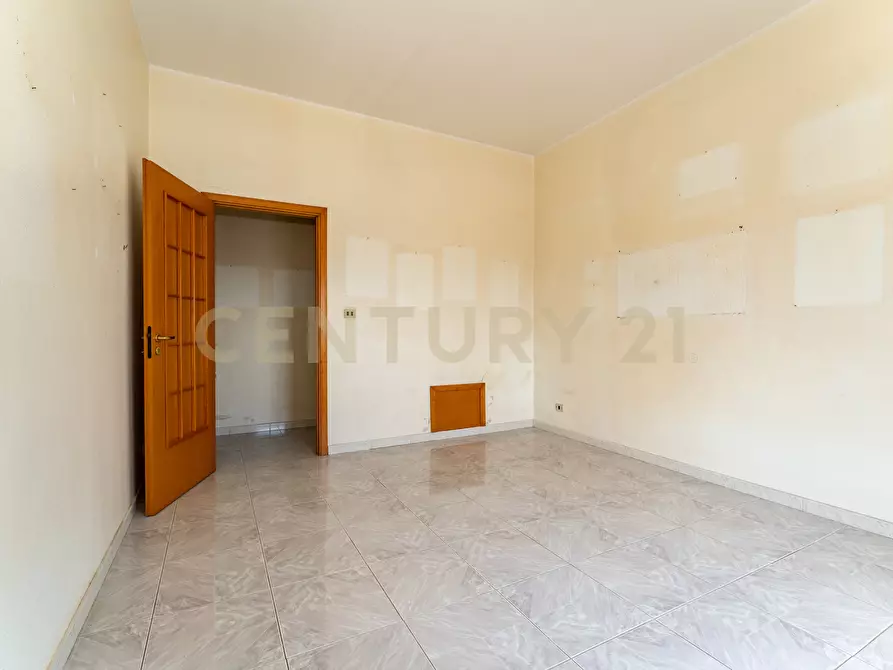Immagine 11 di Pentalocale in vendita  in Via Stefano Vitale 12 a Catania