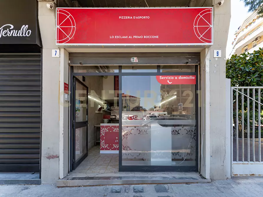 Immagine 26 di Locale commerciale in affitto  in Via Aldebaran 7 a Catania