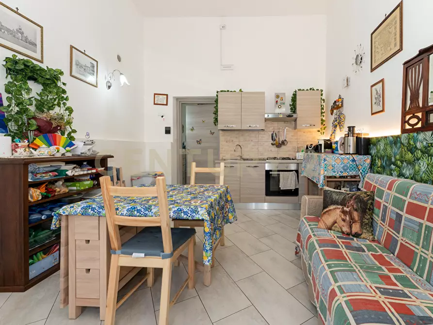 Immagine 2 di Bilocale in vendita  in via adelia 98 a Catania