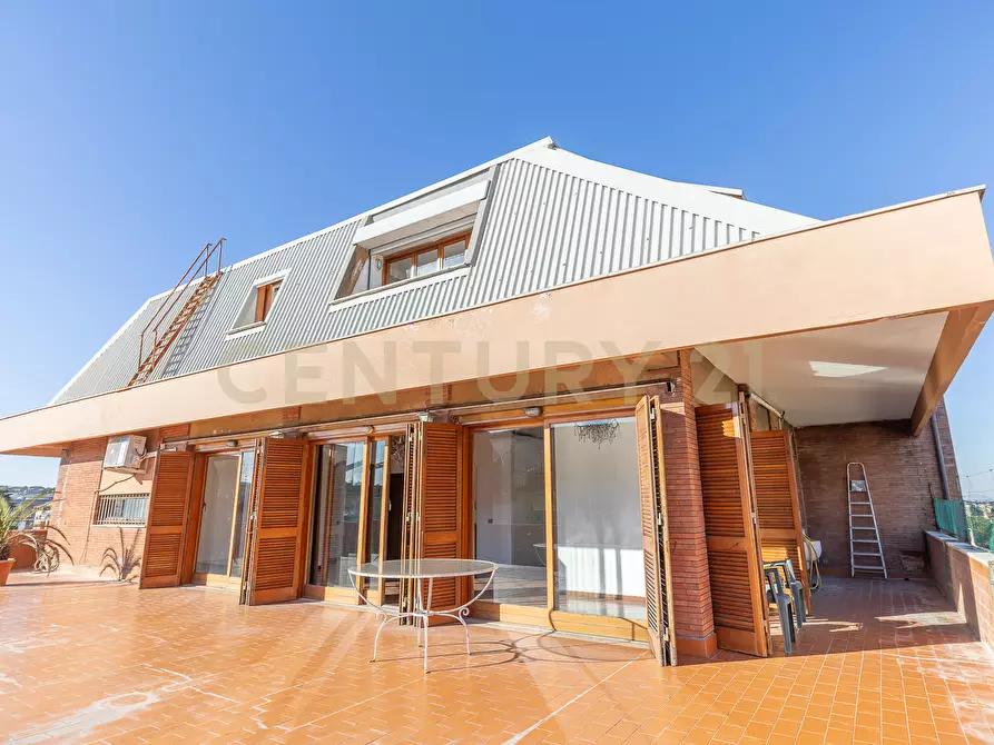 Immagine 3 di Attico in vendita  in Via Francesco Borgatti 18 a Roma