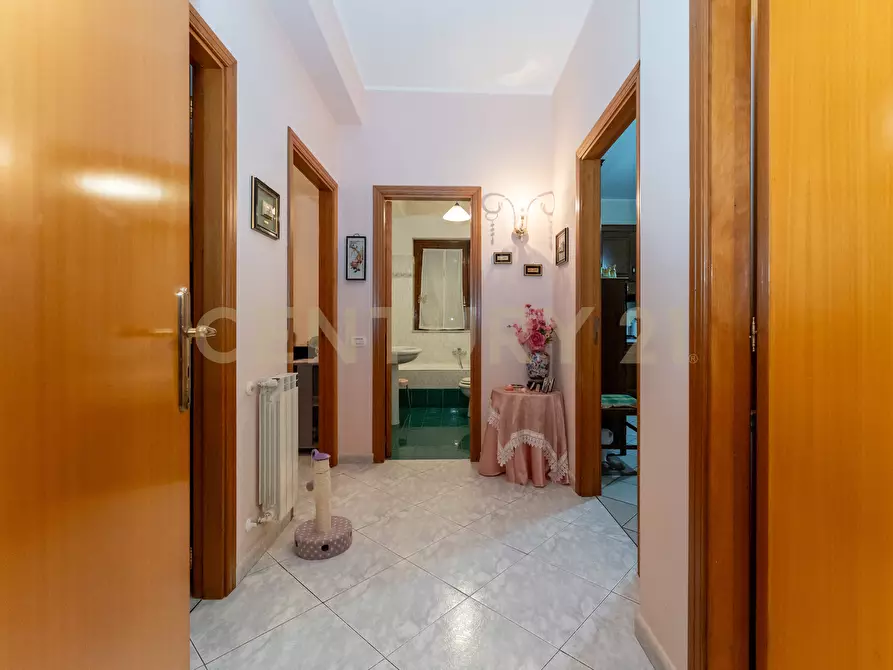 Immagine 13 di Quadrilocale in vendita  in Via Ercole Patti 91 a Pedara