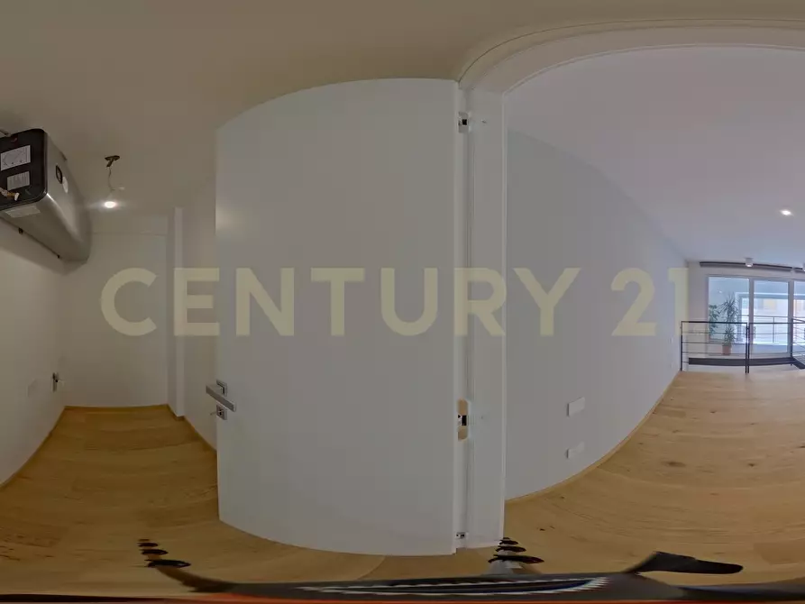 Immagine 28 di Loft/Open space in vendita  in Via dell'Olmata 30 a Roma