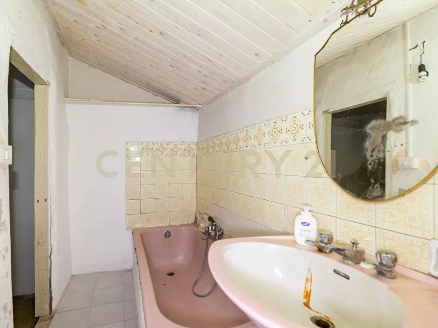 Immagine 27 di Casa indipendente in vendita  in Vico Palermo 10 a Gravina Di Catania