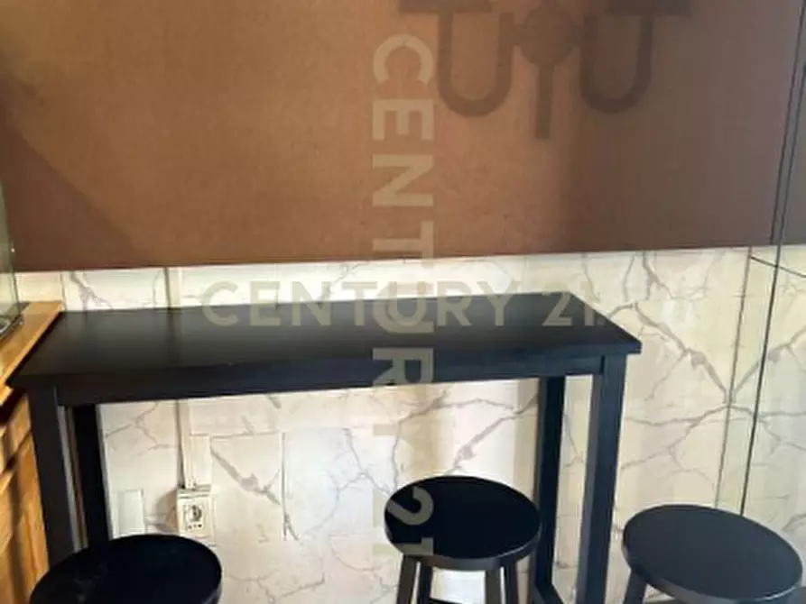 Immagine 7 di Attività commerciale in vendita  in Piazza Roma snc a Verona