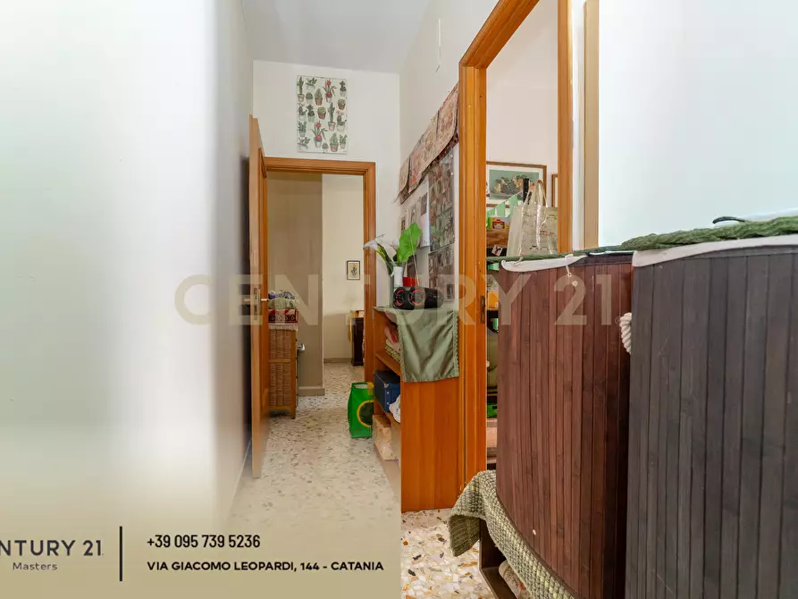 Immagine 70 di Attico in vendita  in Via Gargano 31 a Catania