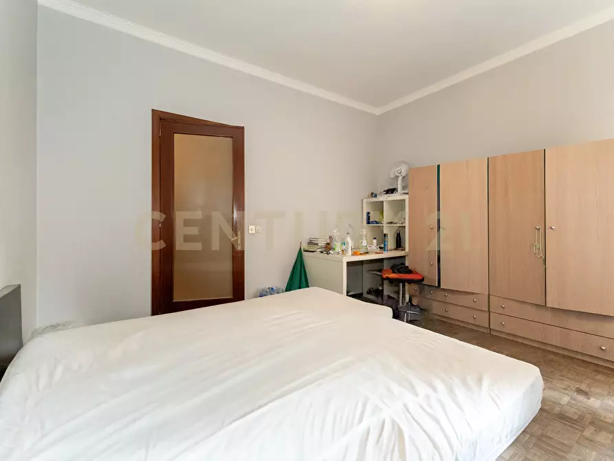 Immagine 13 di Pentalocale in vendita  in Viale Andrea Doria 13 a Catania