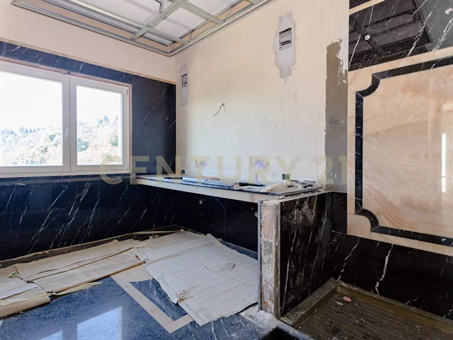 Immagine 10 di Villa in vendita  in Via Casalrosato 19 a Valverde