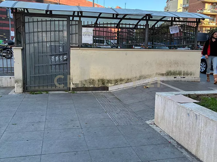 Immagine 14 di Garage in vendita  in Via Gorgona 1 a Roma