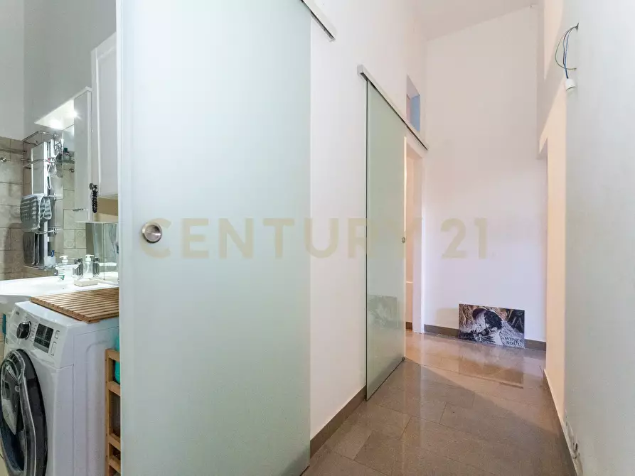 Immagine 14 di Trilocale in vendita  in Via Laurini 21 a Catania