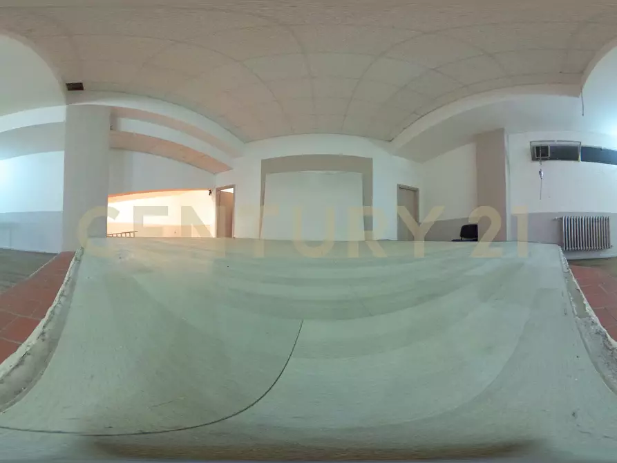 Immagine 28 di Locale commerciale in vendita  in Via Federico Nansen 24 a Roma