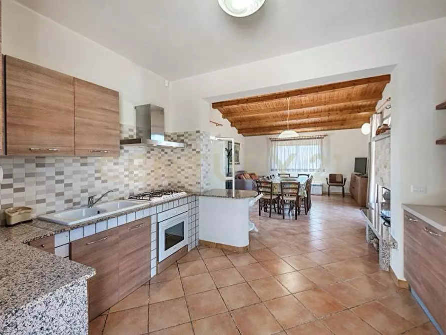 Immagine 3 di Rustico / casale in vendita  in Contrada pozzillo a Ragusa