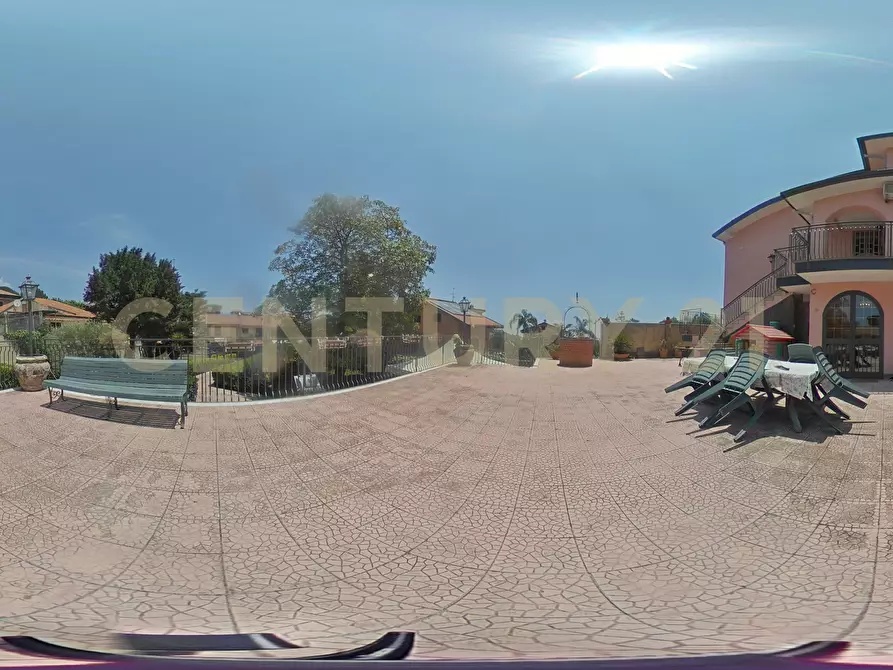 Immagine 17 di Villa in vendita  in Via Salemi 18 a Mascalucia