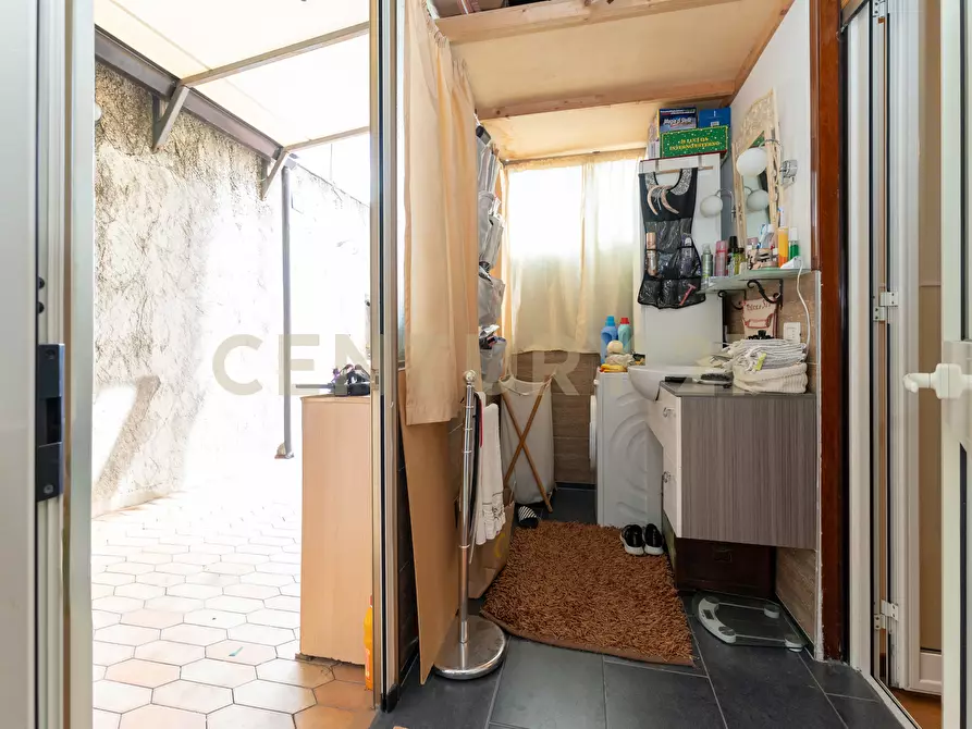 Immagine 27 di Quadrilocale in vendita  in Via Nizzeti 60 a Catania