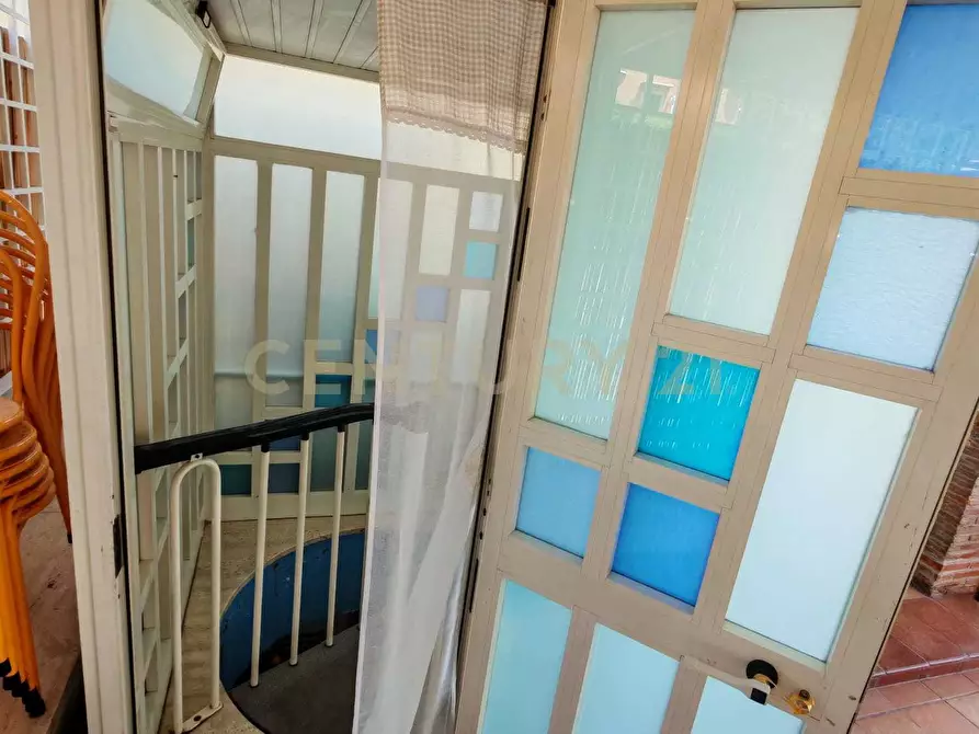 Immagine 11 di Trilocale in vendita  in Via dei Normanni 3 a Sant'alessio Siculo