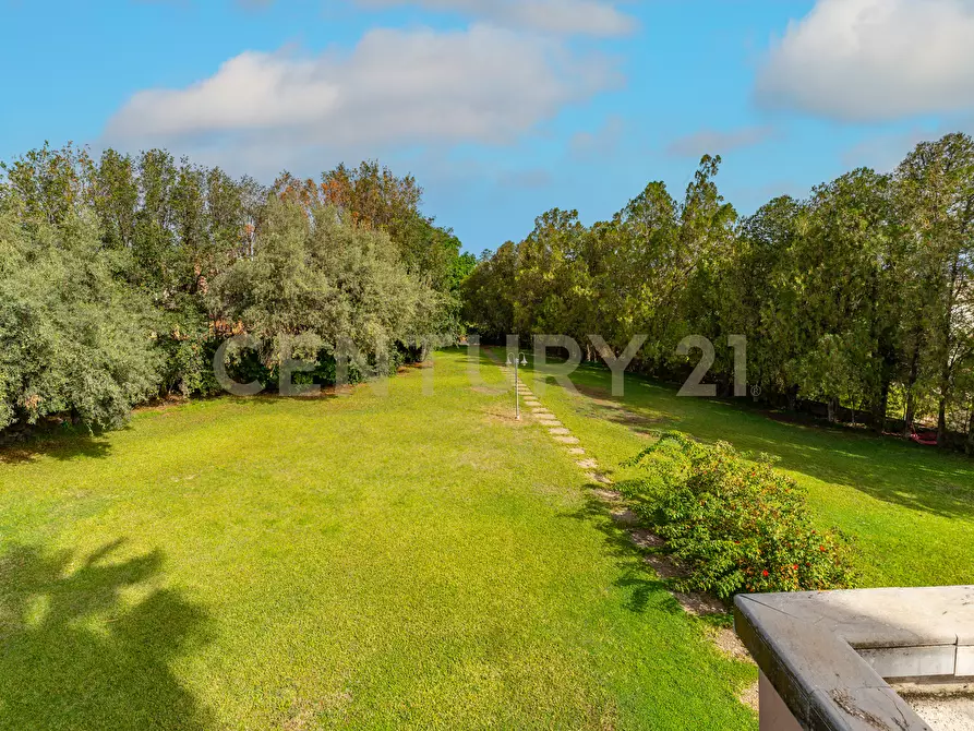 Immagine 45 di Villa in vendita  in Via dei Maceratoi 4 a Acireale