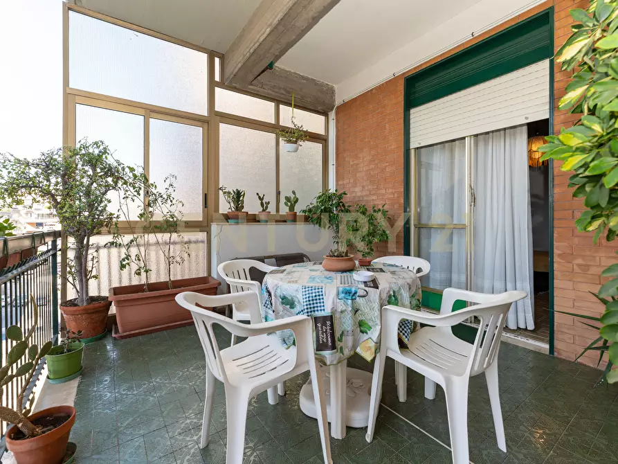 Immagine 3 di Appartamento in vendita  in Viale Alcide De Gasperi 187 a Catania