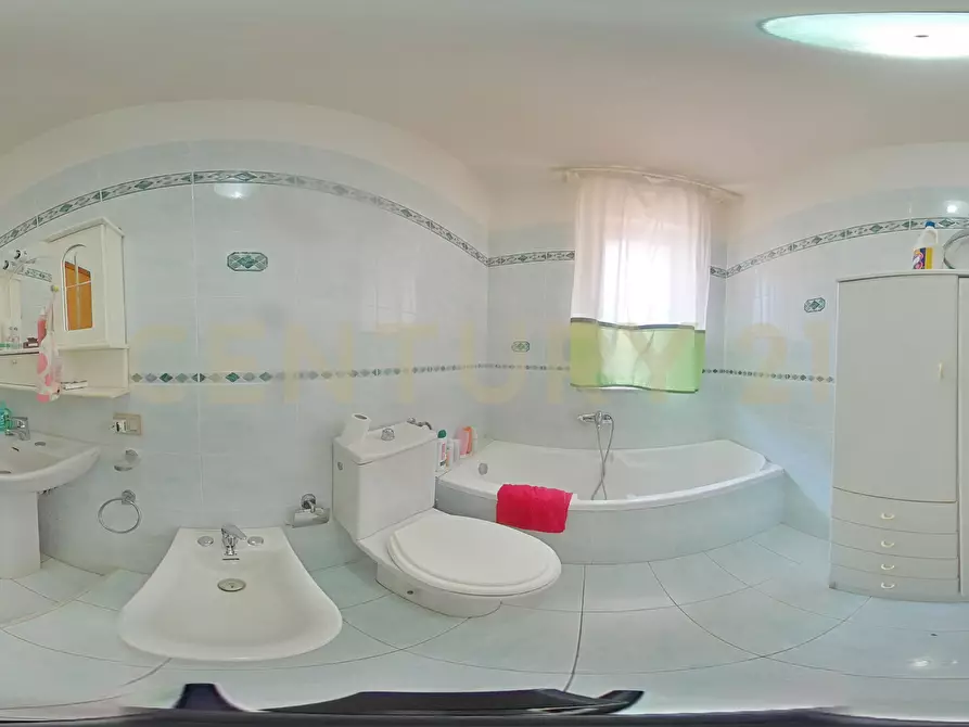 Immagine 16 di Casa indipendente in vendita  in Via Vampolieri 34m a Aci Catena