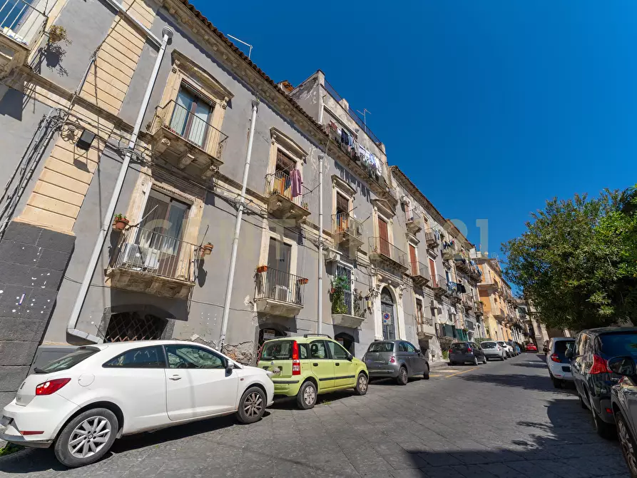 Immagine 2 di Appartamento in vendita  in Via Serravalle 42 a Catania