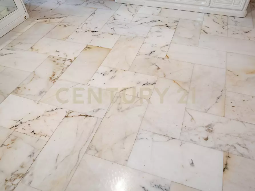 Immagine 36 di Casa bifamiliare in vendita  in Via Sebastiano Grasso 14 a Aci Catena