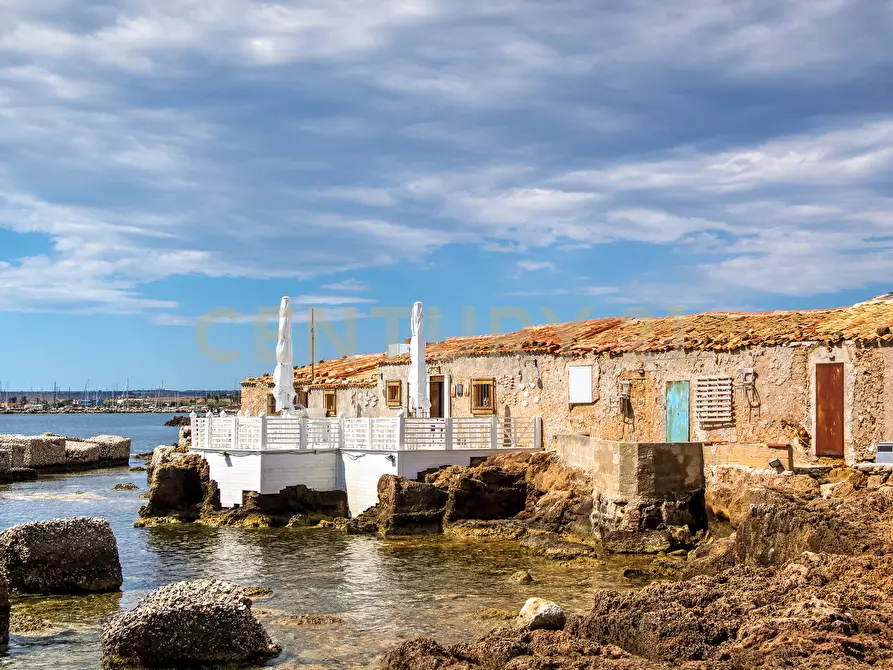 Immagine 65 di Casa indipendente in vendita  in VIALE ROSANNA a Noto