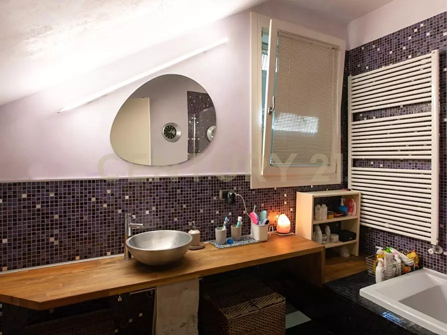 Immagine 9 di Casa indipendente in vendita  a Arzignano