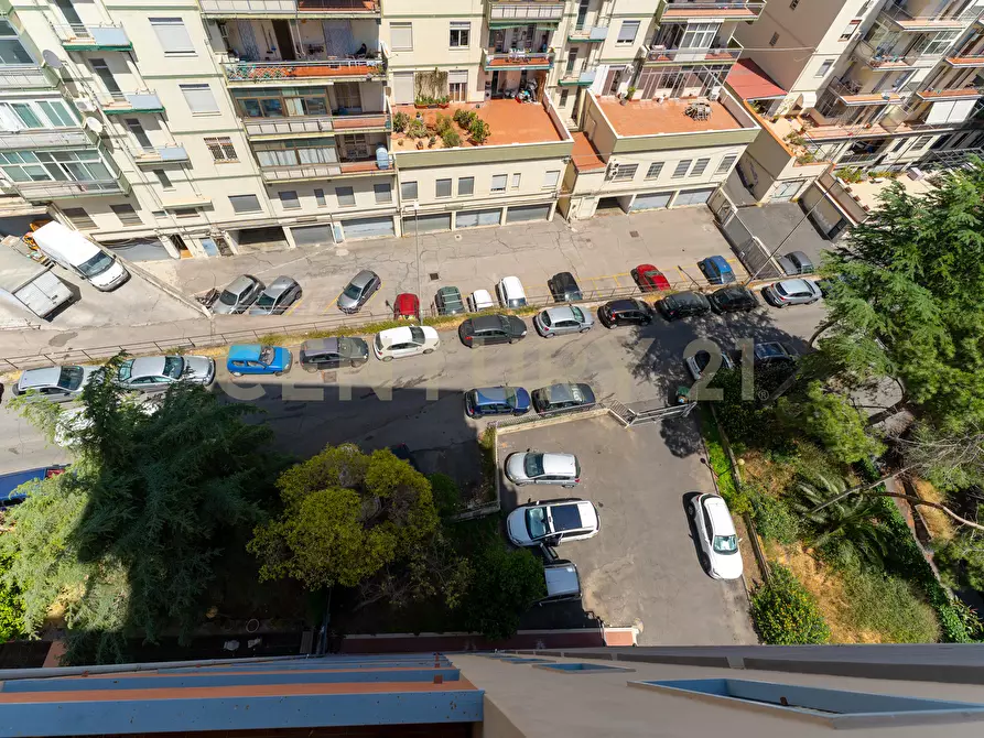 Immagine 44 di Quadrilocale in vendita  in Via Modena 20 a Catania